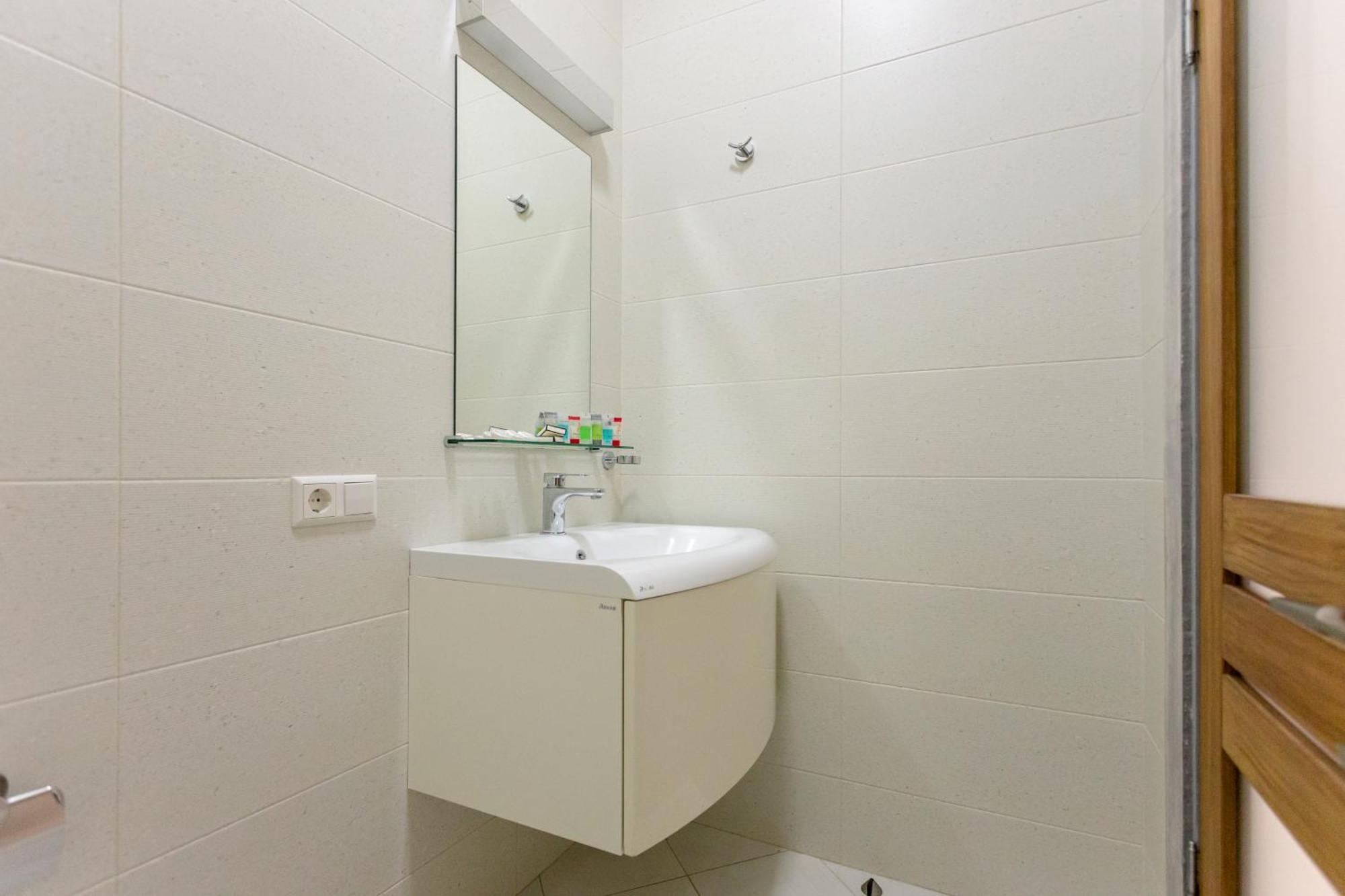 Serviced Apartment On Rustaveli Avenue 9 Tbilissi Extérieur photo