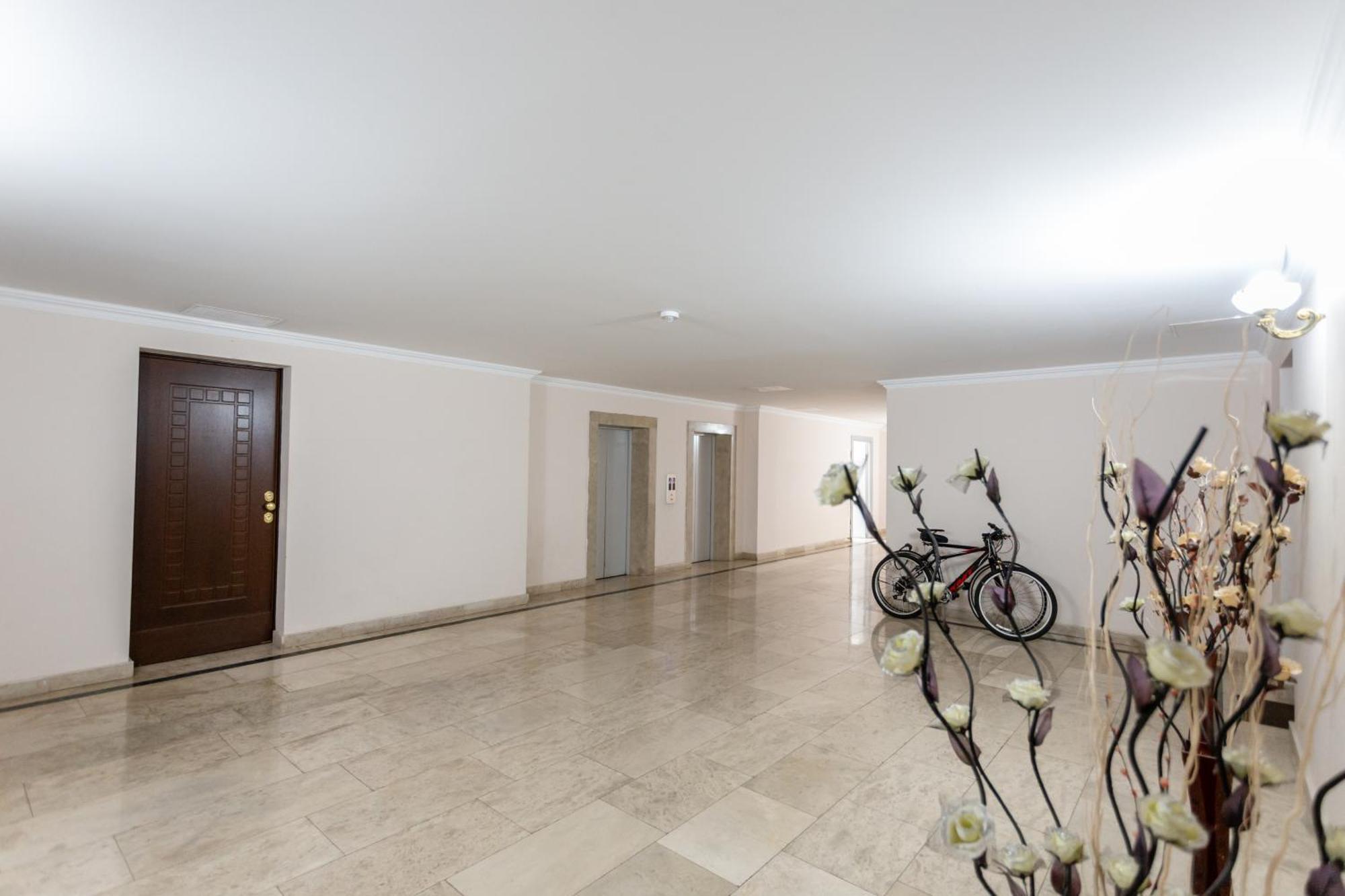 Serviced Apartment On Rustaveli Avenue 9 Tbilissi Extérieur photo