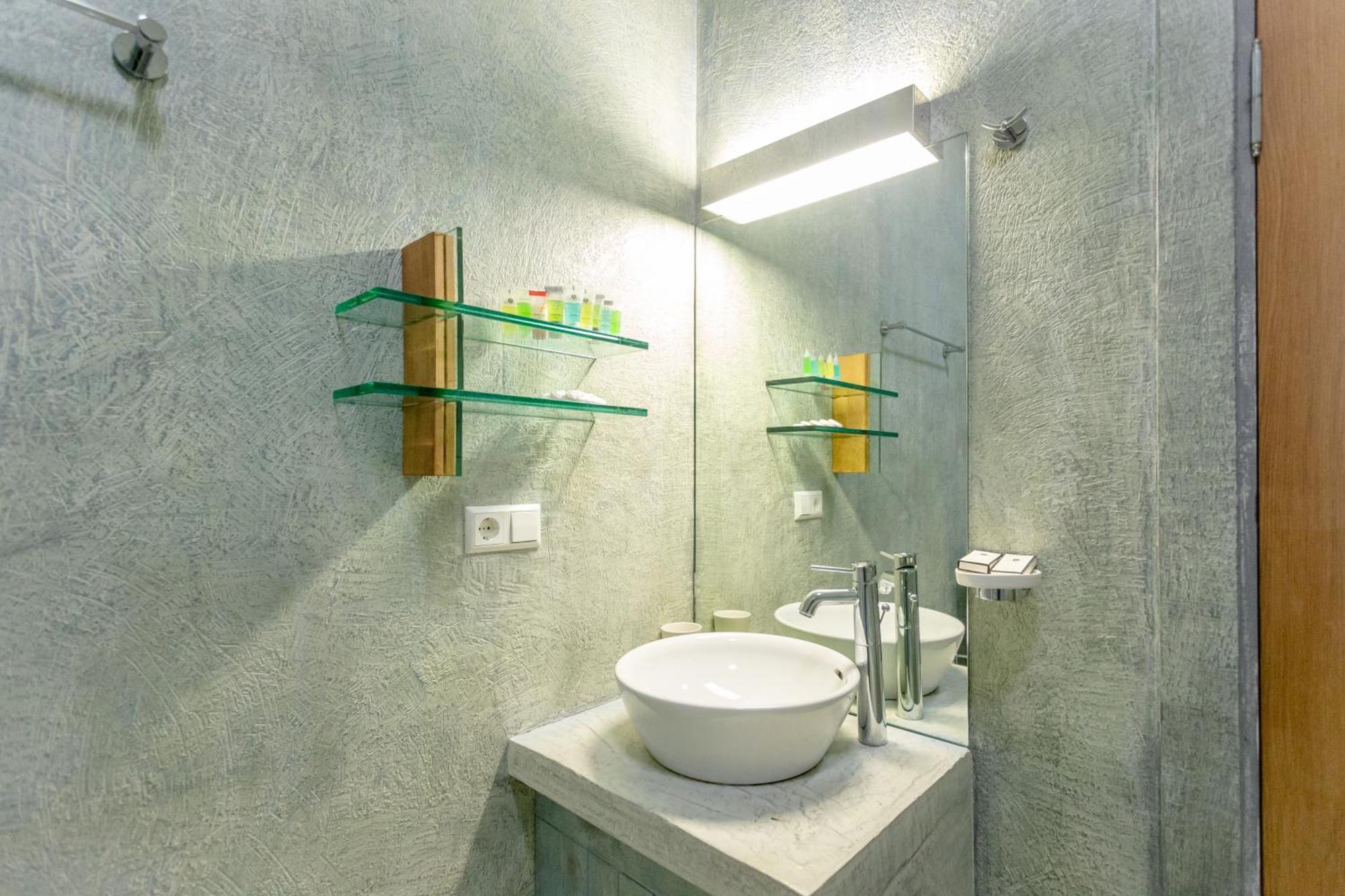 Serviced Apartment On Rustaveli Avenue 9 Tbilissi Extérieur photo